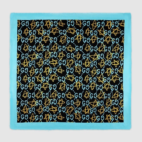 SOLD💀GUCCI Ghost Print Modal Silk Black Shawl Scarf - Picture 11 of 11